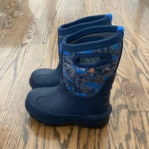 Neo-Classic Micro Camo Insulated Boots